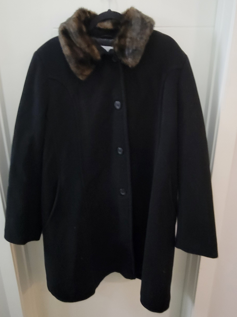 Women's Black Wool Pea Coat with Faux Fur Collar